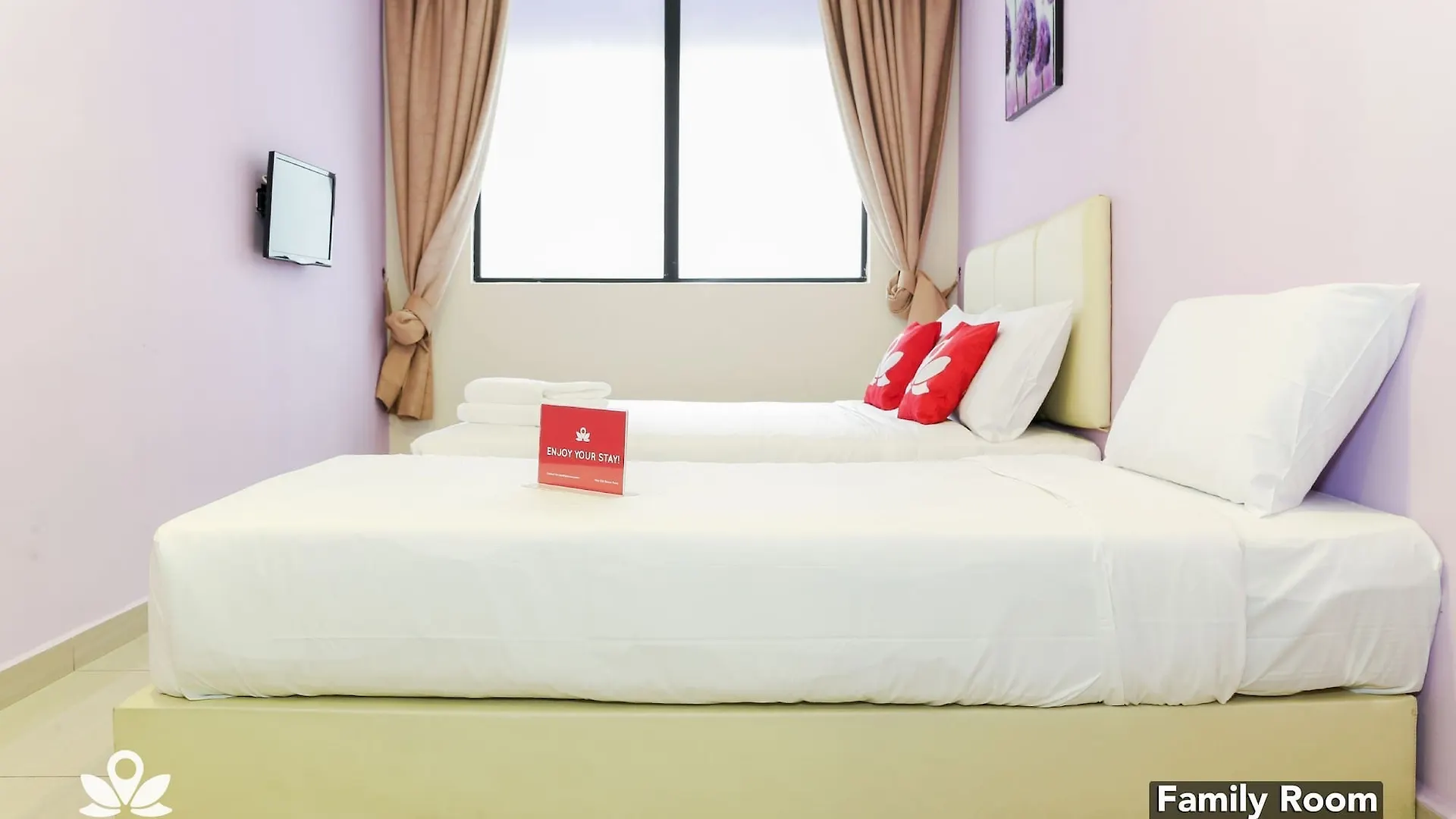 Charisma Hotel クアラルンプール ビジネスホテル